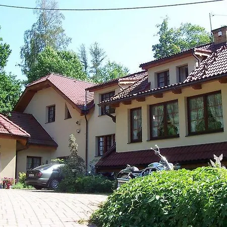 Gosciniec Nad Potokiem 3* كارباش