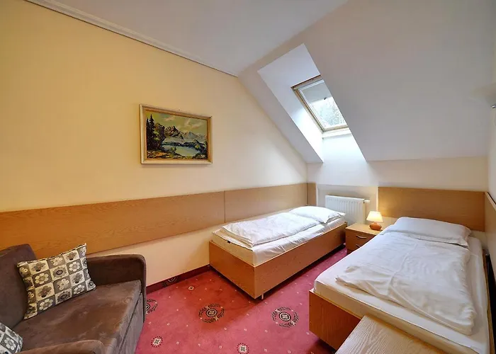 Gosciniec Nad Potokiem 3* كارباش