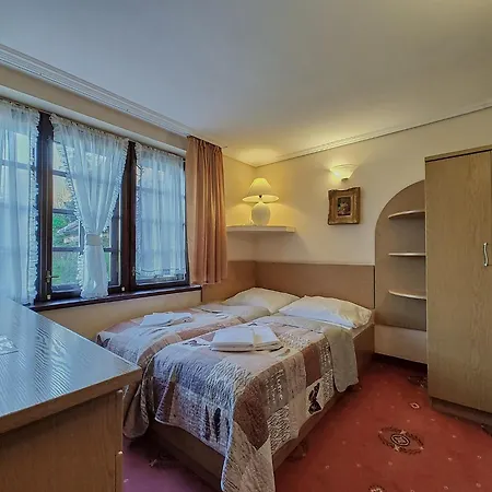 Gosciniec Nad Potokiem Карпач