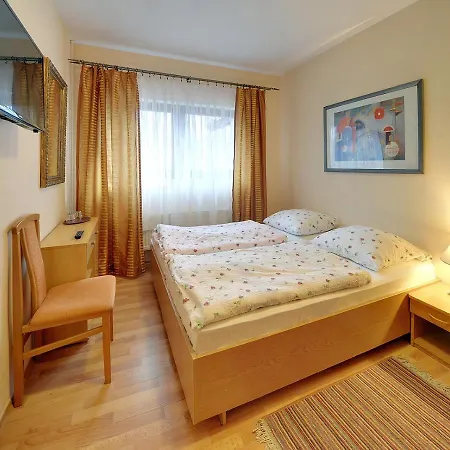 Gosciniec Nad Potokiem Bed & Breakfast