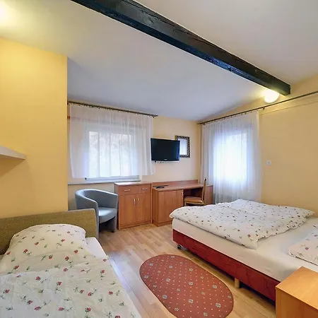 Gosciniec Nad Potokiem Bed & Breakfast