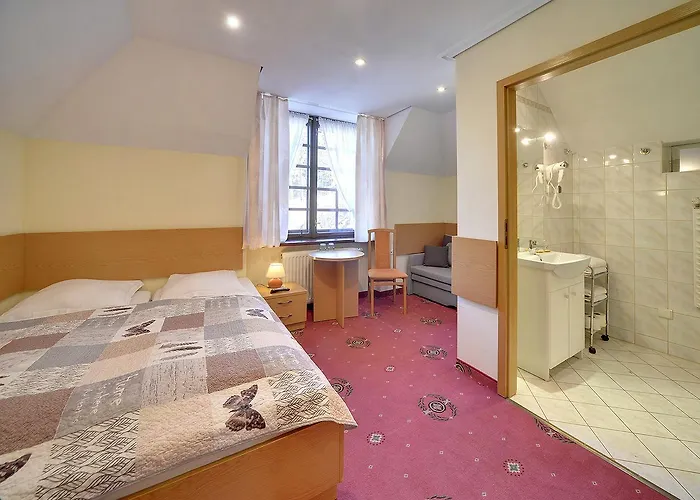 Gosciniec Nad Potokiem Bed & Breakfast